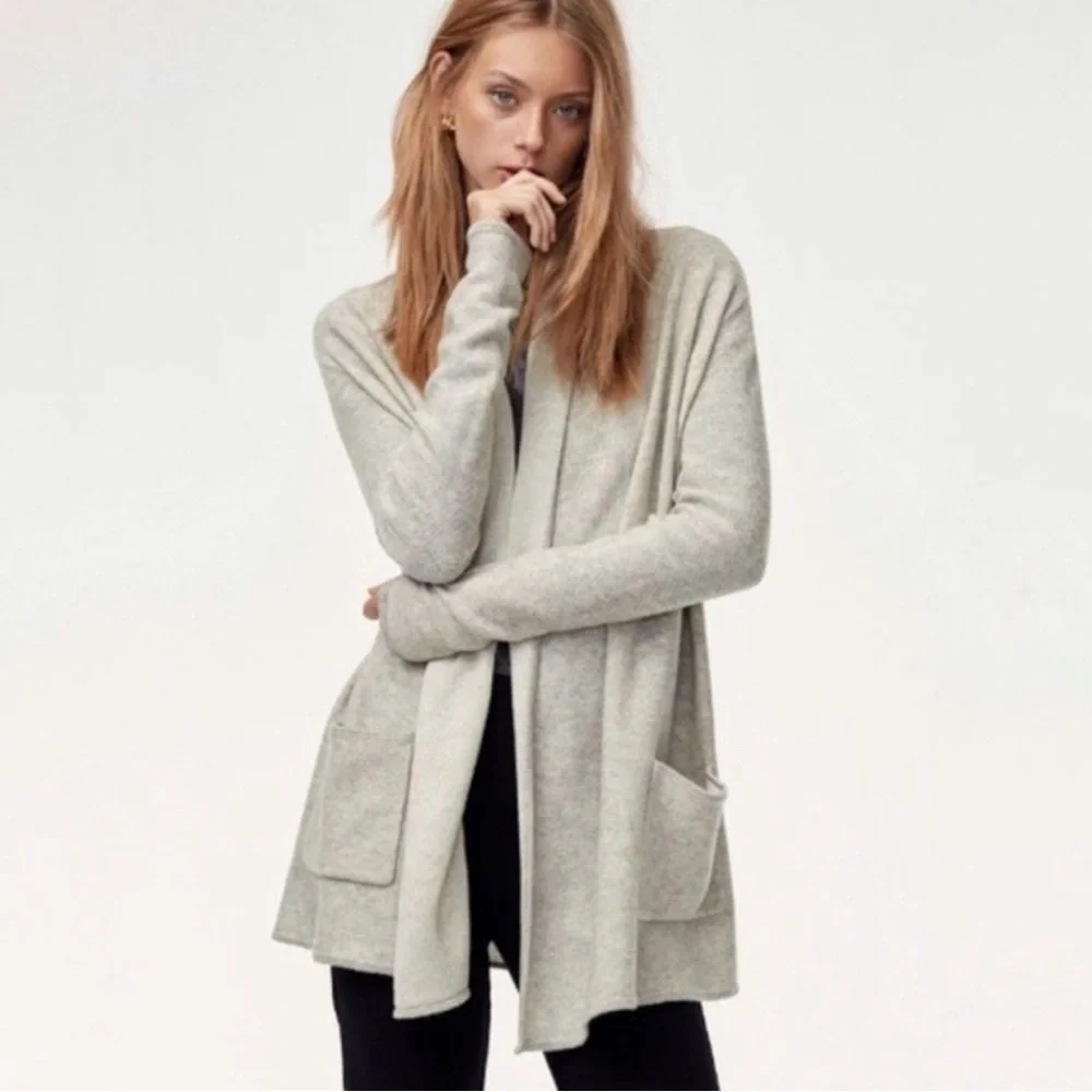Aritzia Babaton Wool Cashmere Beekman Brennan Light Gray Sweater Cardigan Large